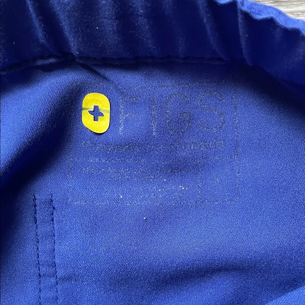 FIGS Style PM 5900Scrub Pants Royal Blue Jogger. Size Large.